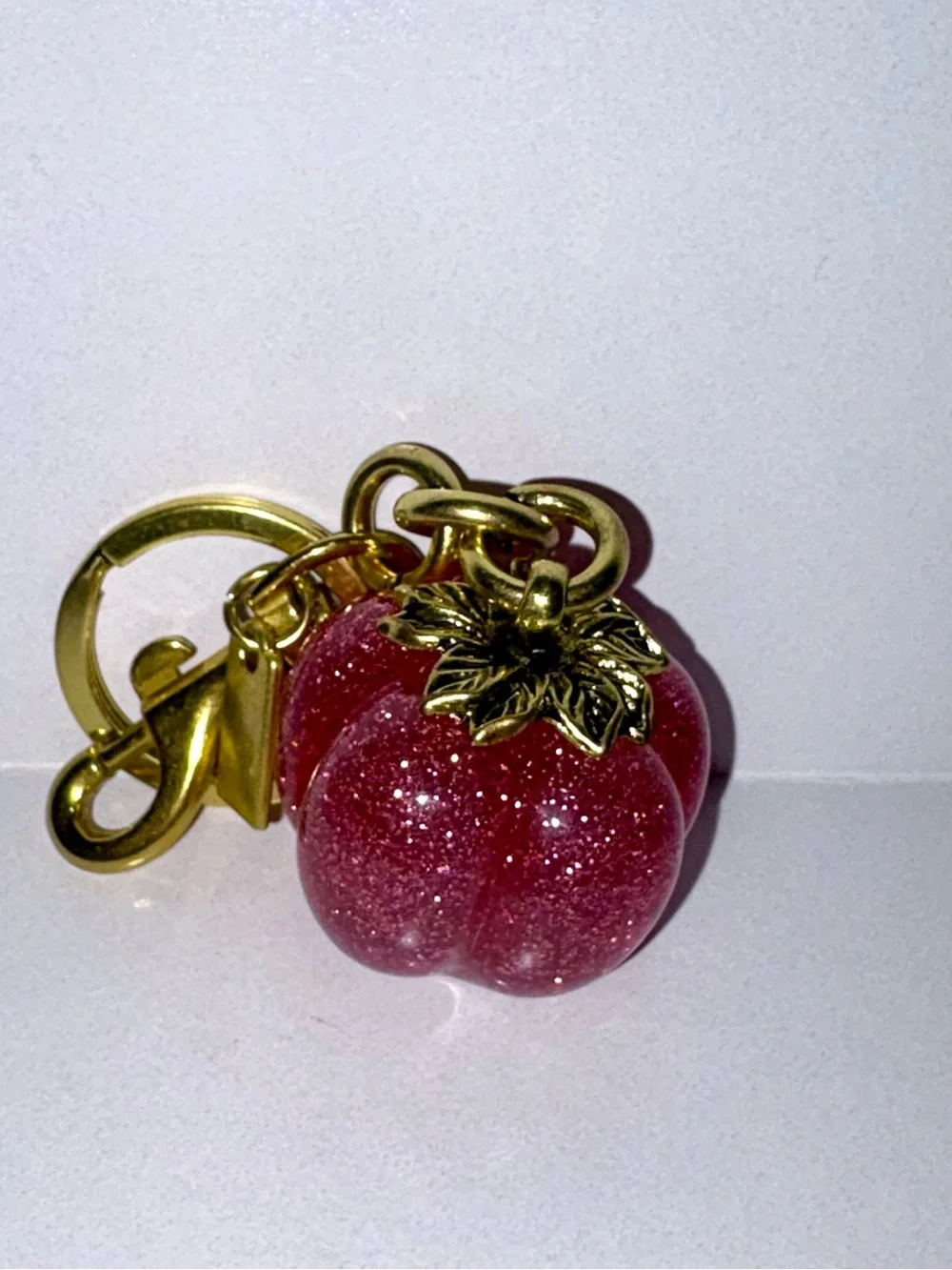 Sparkling “Pinkies Up!” Pumpkin Bag Charm Keychain